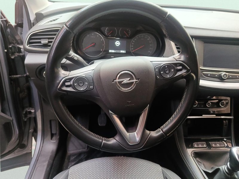 Opel Grandland X 2021, foto 14