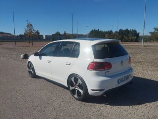 VOLKSWAGEN GOLF GTI MK6
