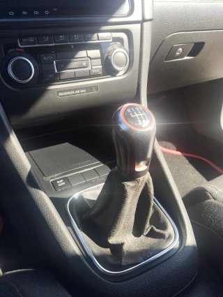 VOLKSWAGEN GOLF GTI MK6