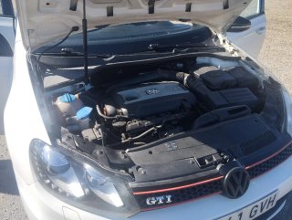 VOLKSWAGEN GOLF GTI MK6