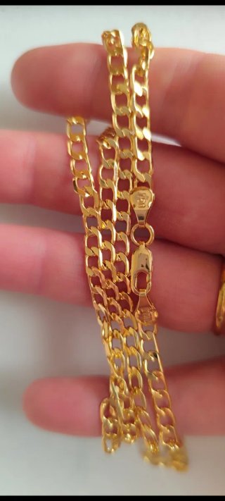 Cadena de oro 795