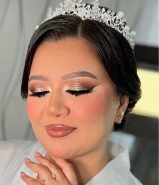 MAQUILLADORA PROFESIONAL
