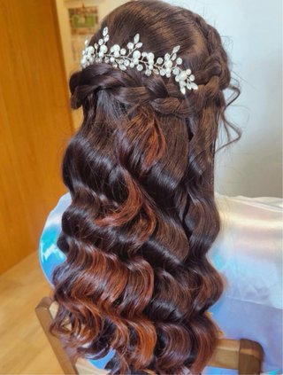 MAQUILLADORA PROFESIONAL