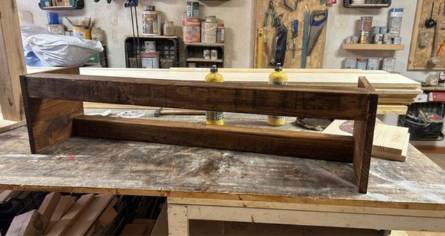 Pedestal madera maciza