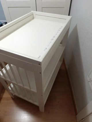 Cambiador IKEA blanco