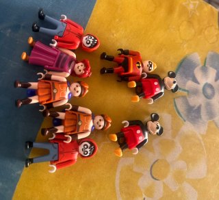 Figuras Disney y Playmobil