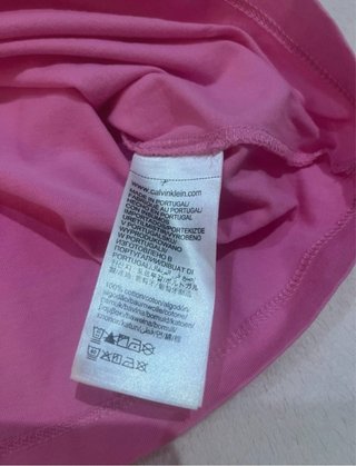 Camiseta Calvin Klein rosa crop top XS mujer nueva