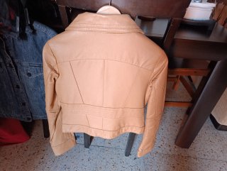 Cazadora Mustang Camel Talla M 1 solo uso