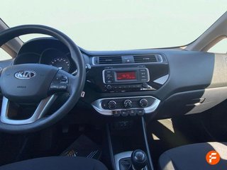 Kia Rio 1.2 CVVT 62kW (84CV) Concept
