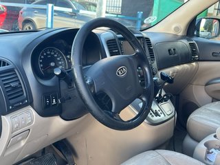 KIA Carnival 2008