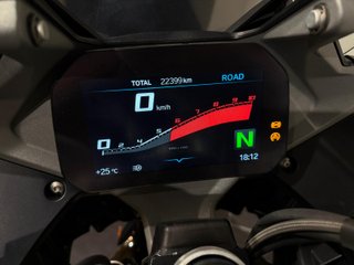 BMW R 1250 RS Negra