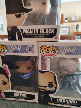 Funko Pop Westworld Man in Black, Maeve, Bernard