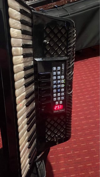 Acordeón Music Maker Mustech