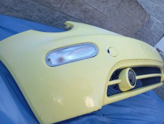 Parachoques VW Beetle Amarillo