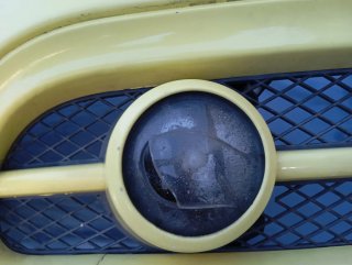 Parachoques VW Beetle Amarillo