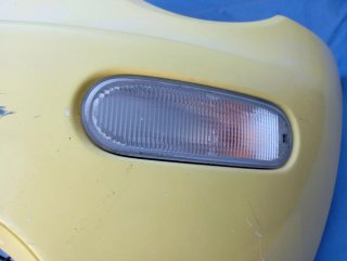 Parachoques VW Beetle Amarillo