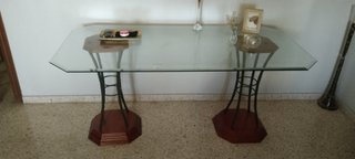 Mesa de salón cristal y metal