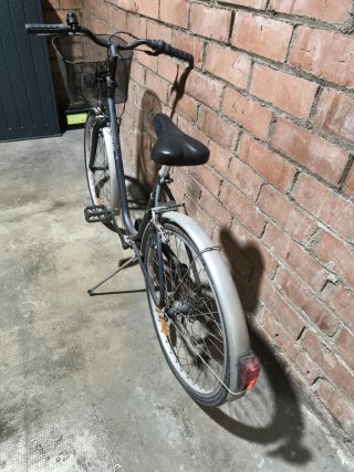 Bicicleta Paseo Decathlon Gris