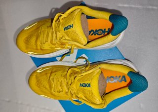 Hoka Clifton 10 Amarillo Impecables