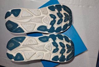 Hoka Clifton 10 Amarillo Impecables