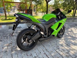 Kawasaki ZX-6R