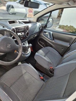 Peugeot Partner 2012