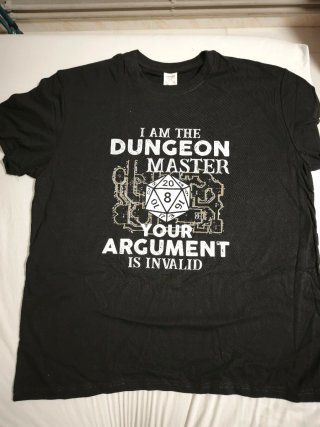 Camiseta Dungeon Master