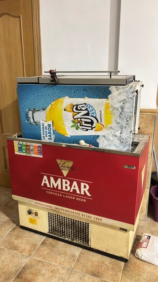 Nevera Ambar y Botellero Trina Zero