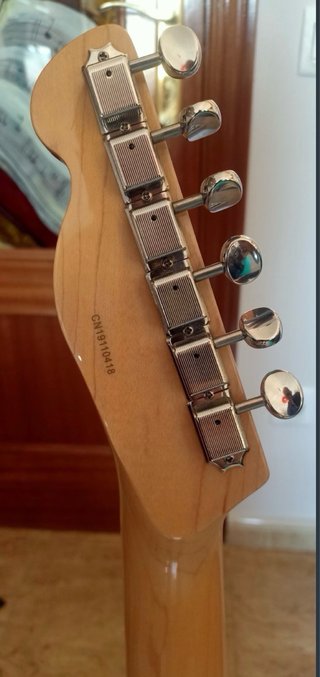 Guitarra Eléctrica Tokai Breezy Thinline