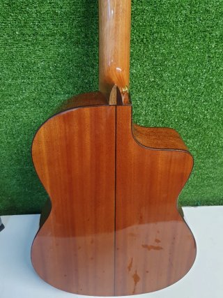 Guitarra Córdoba C5-CE Lefty
