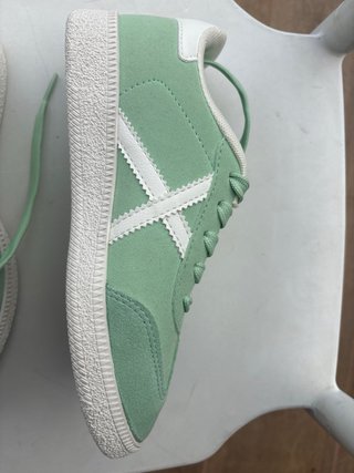 Zapatillas Munich Mini Astro Talla 35