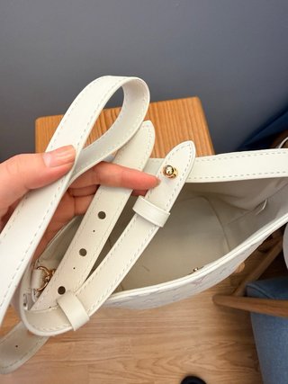Bolso LV Blanco y Rosa