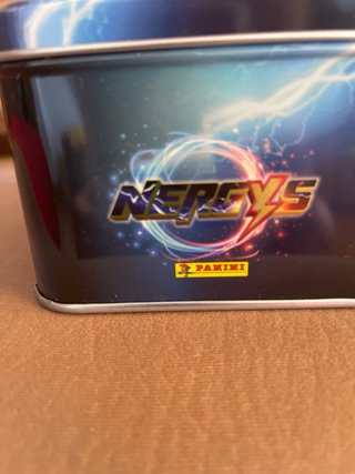 Caja Pokémon Nergys Vacía