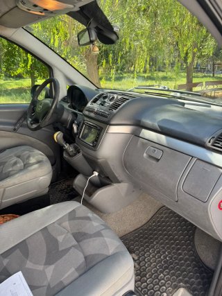 Mercedes-Benz Viano 2004