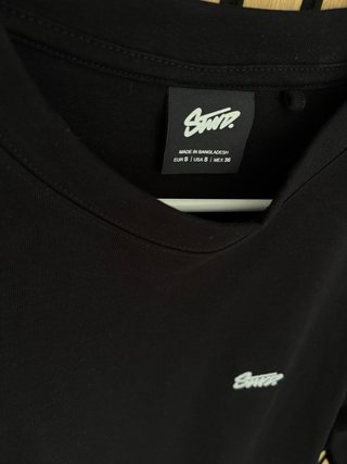 Camiseta SWTD. Pull&Bear Talla S