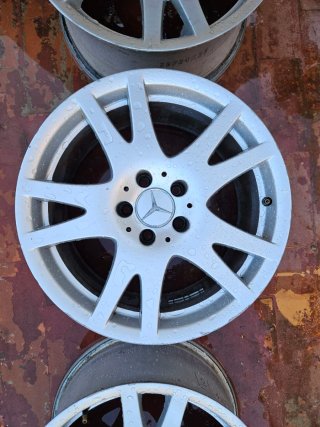 Llantas de aleación Mercedes-Benz