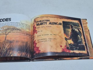 Libro de Arte y Dvd Making-Of Farcry 2