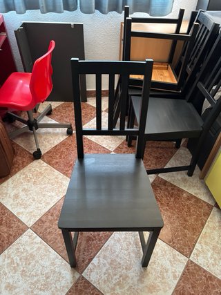 Mesa comedor Ikea y 4 sillas