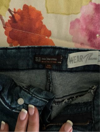 Shorts vaqueros Bershka