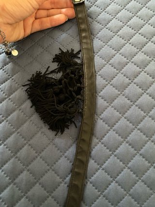 Choker ecopelle nero con frange