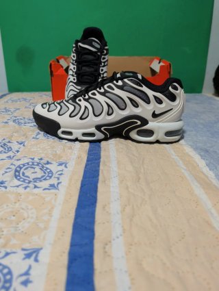 Nike Air Max Plus Drift 38,5 Nuevas
