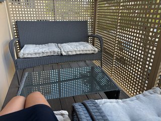 Muebles de terraza ratán y cristal