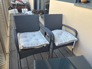 Muebles de terraza ratán y cristal
