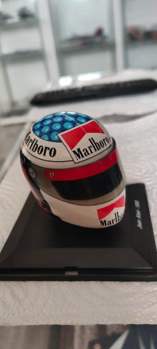Casco Ferrari Jean Alesi 1995 Marlboro