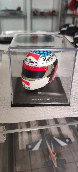 Casco Ferrari Jean Alesi 1995 Marlboro