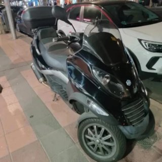 Piaggio MP3 125 RL Negra