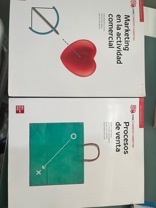 Libros de comercio y marketing de 1 año