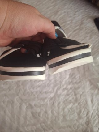 Sandalias negras y blancas talla 38