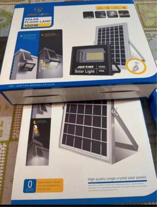 Lámpara Solar JORTAN 100W IP66