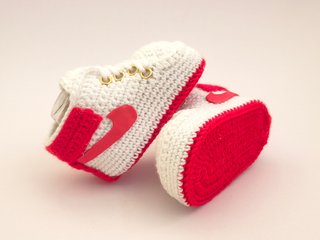 Scarpette neonato fatte a mano tipo Nike